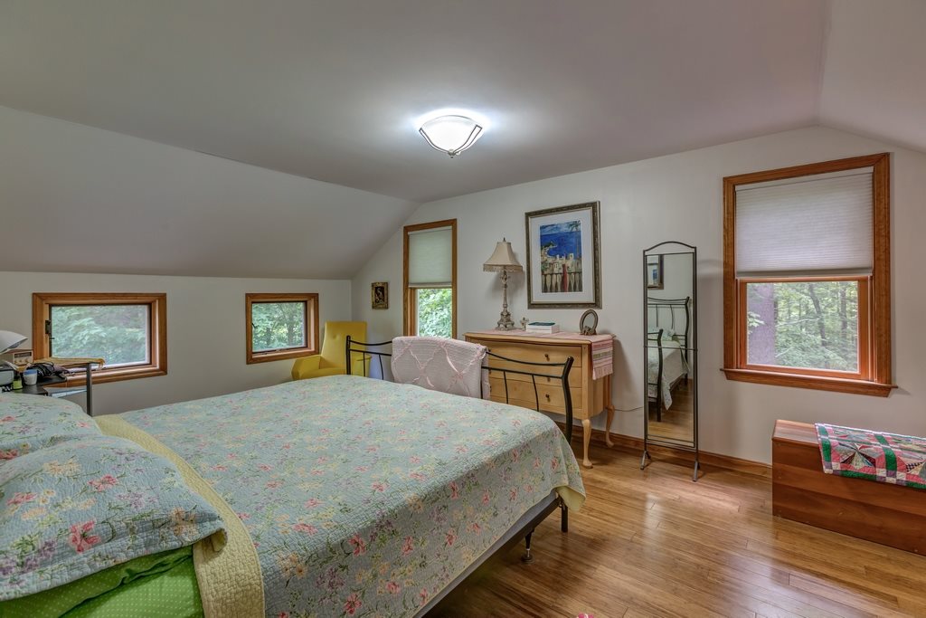 11 Captain Seaver Road Brookline, NH 03033 - Photo 29 of 40