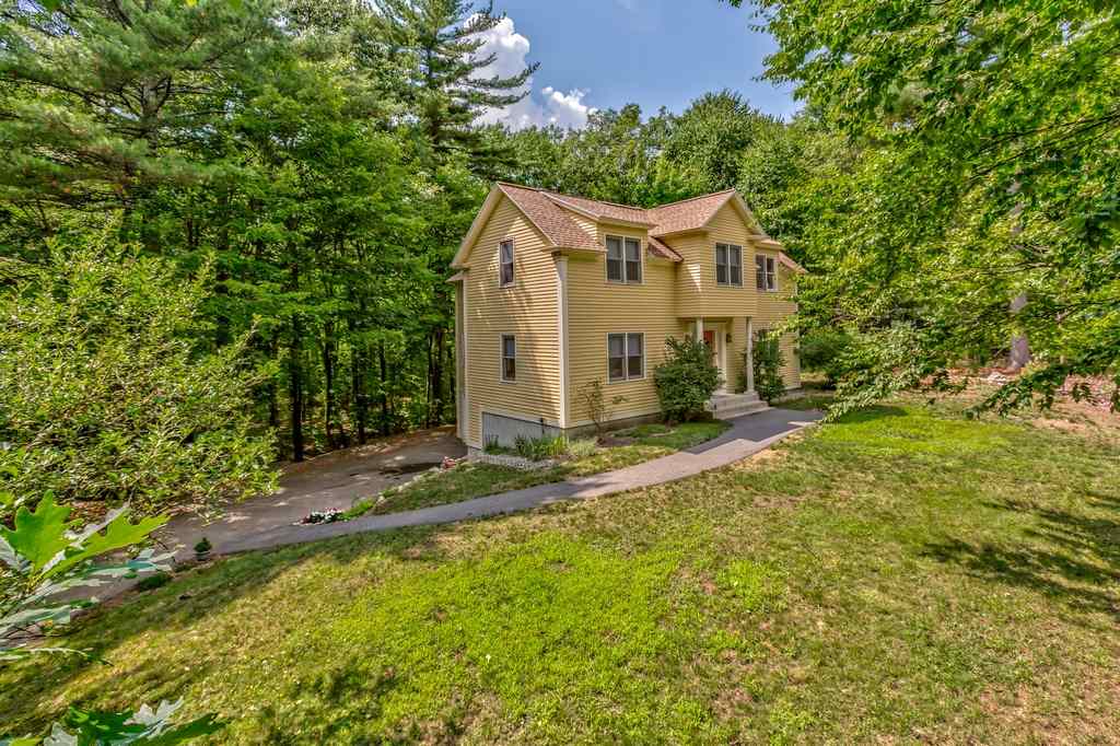 11 Captain Seaver Road Brookline, NH 03033 - Photo 35 of 40
