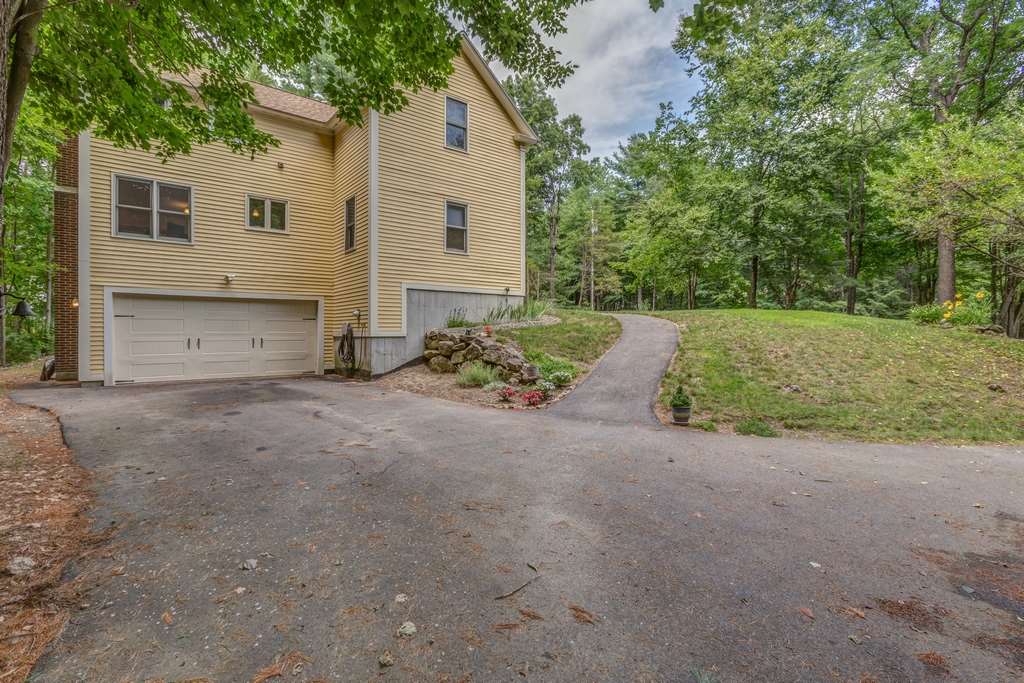 11 Captain Seaver Road Brookline, NH 03033 - Photo 37 of 40
