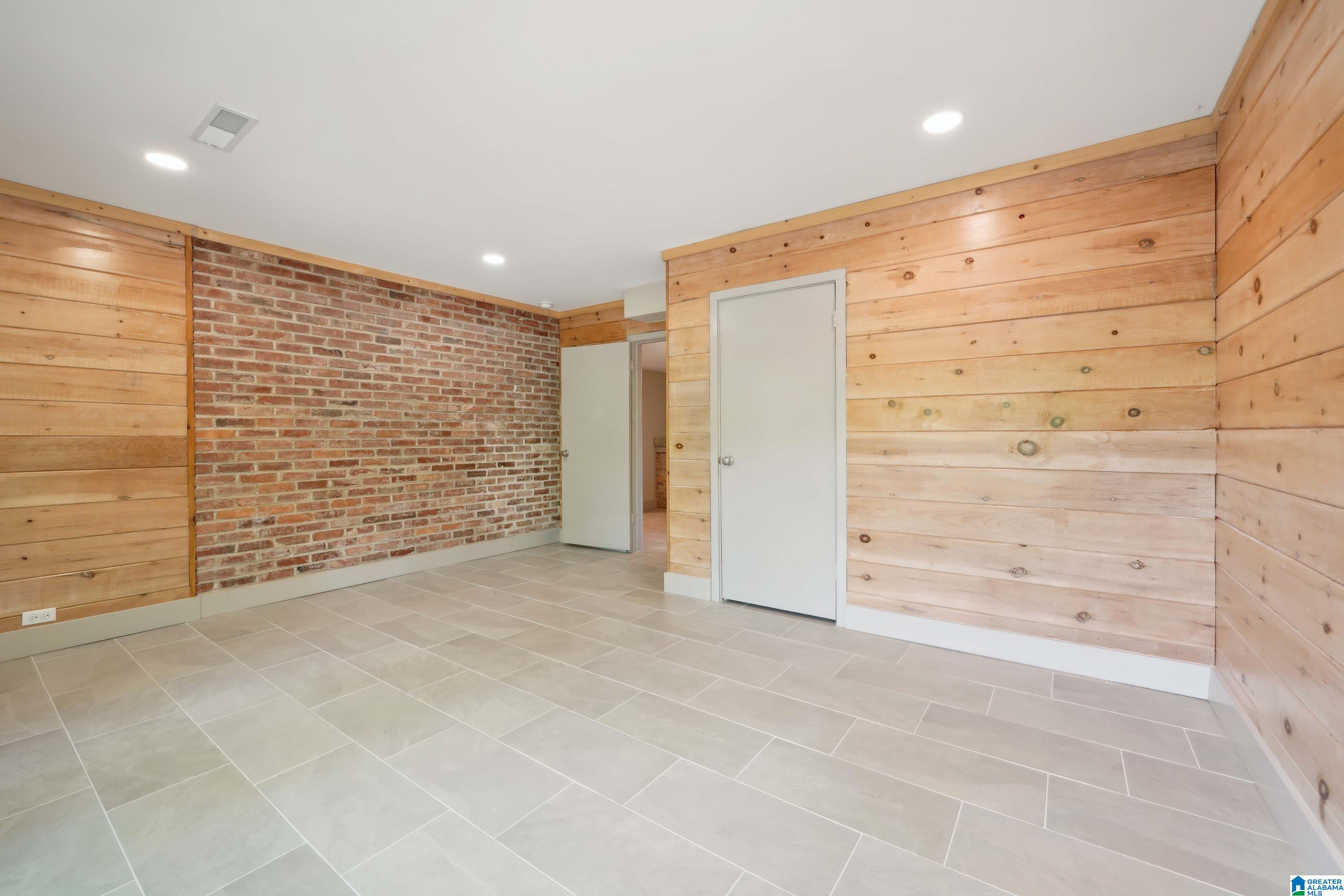 135 Sunset Boulevard Oneonta, AL 35121 - Photo 37 of 92