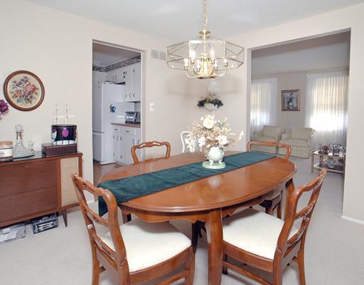 2181 Ramsey Road Monroeville, PA 15146 - Photo 6 of 16 Dining Room.