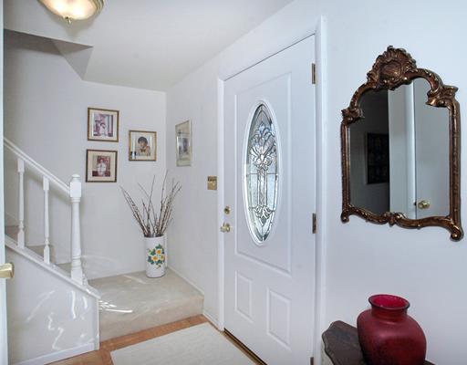 2181 Ramsey Road Monroeville, PA 15146 - Photo 9 of 16 Entry/Foyer.