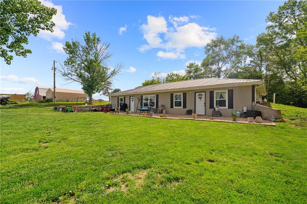 16527 Varner Road Mayview, MO 64071 - Photo 2 of 34