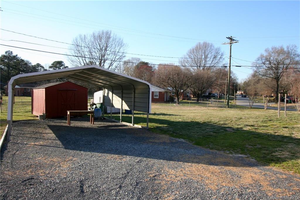 4940 Potter Road Matthews, NC 28104 - Photo 16 of 17 Gallery Image 16