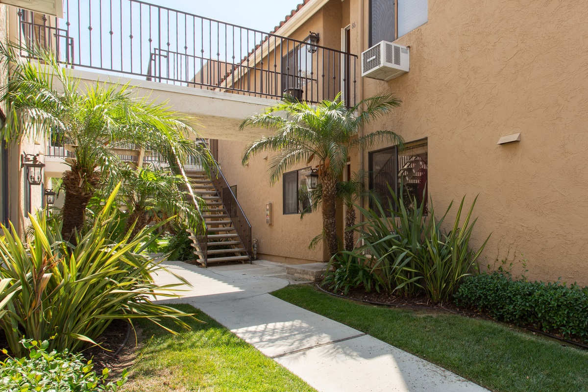 8215 Jade Coast Road, Unit 82 San Diego, CA 92126 - Photo 2 of 15 Grand level, Corner lot