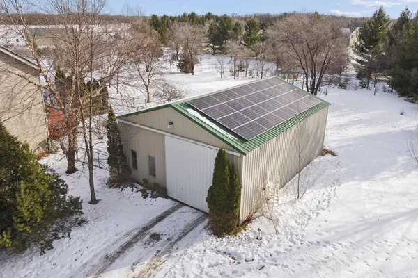 $450,000 | 9191 64th Street, Clear Lake, MN 55319