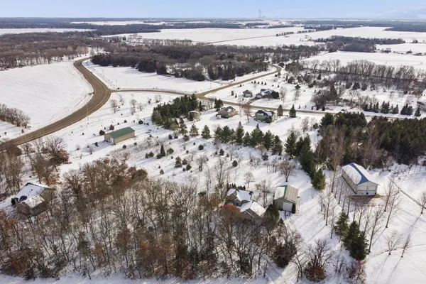 $450,000 | 9191 64th Street, Clear Lake, MN 55319