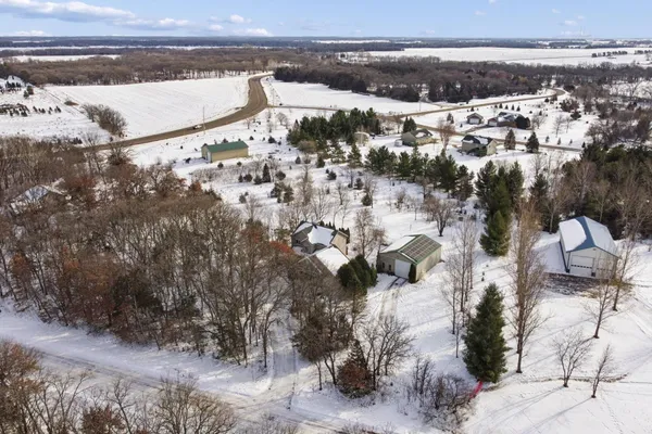 $450,000 | 9191 64th Street, Clear Lake, MN 55319