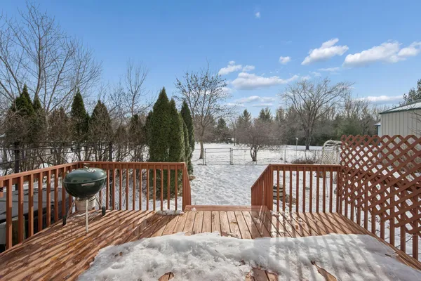 $450,000 | 9191 64th Street, Clear Lake, MN 55319