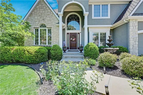 $849,900 | 5013 West 150th Street, Leawood, KS 66224