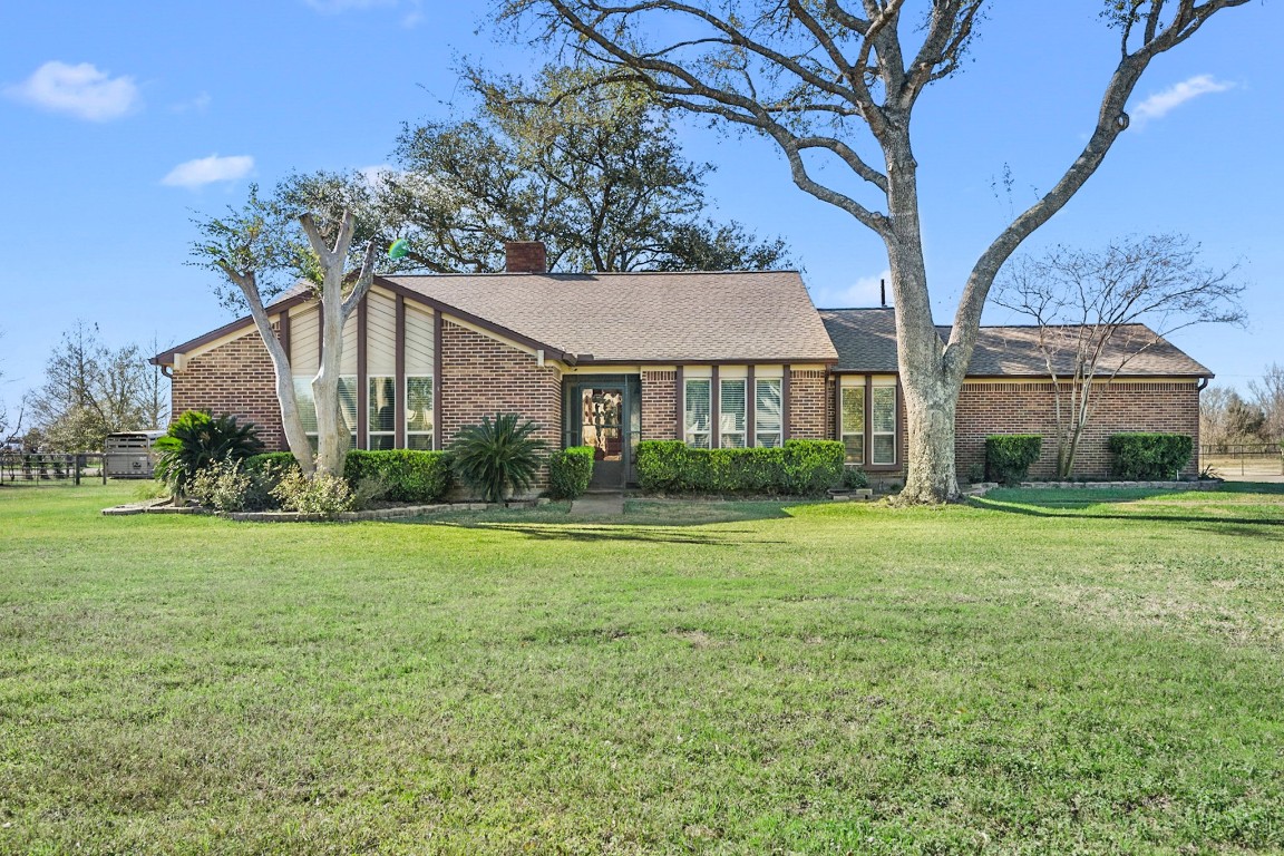 26253 Sharp Road Katy, TX 77493 - Photo 4 of 26 Let’s take a look at this beautiful home and explore what it offers inside.