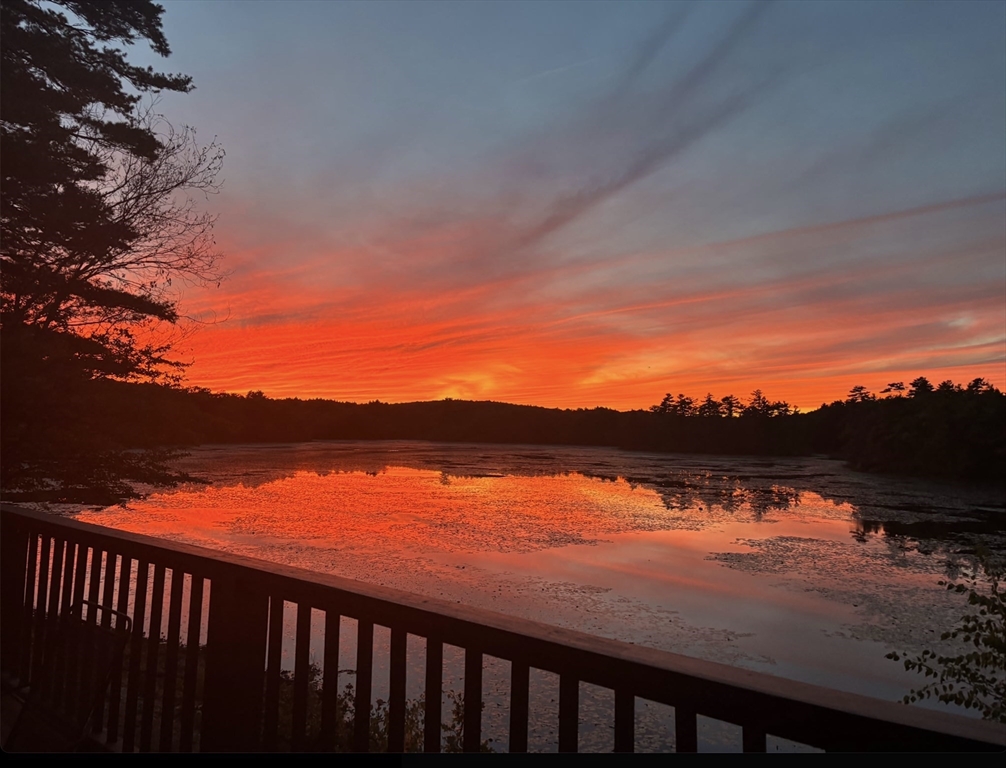 152 Kimball Road Amesbury, MA 01913 - Photo 3 of 40