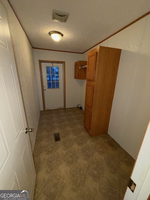 163 Dellwood Road Swainsboro, GA 30401 - Photo 19 of 23 a view of a garage