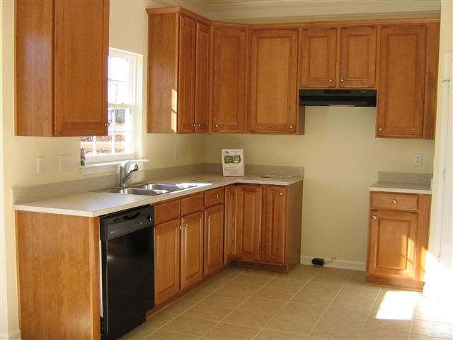 101 Knoll Ridge Drive, Unit 9 Greer, SC 29650 - Photo 4 of 8 Gallery Image 4
