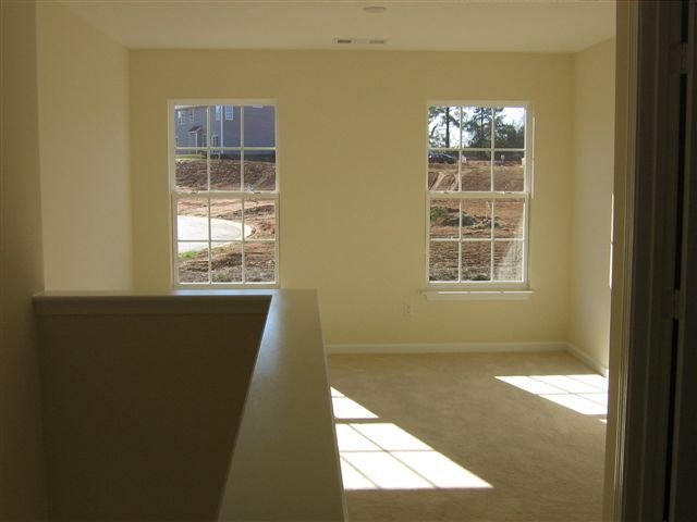 101 Knoll Ridge Drive, Unit 9 Greer, SC 29650 - Photo 5 of 8 Gallery Image 5
