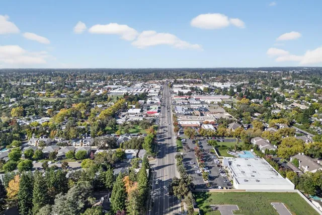 $310,000 | 3997 Park Cir Lane, Unit B, Carmichael, CA 95608