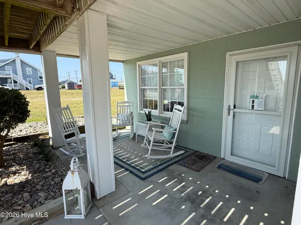 $1,700,000 | 202 West Atlantic Boulevard, Atlantic Beach, NC 28512