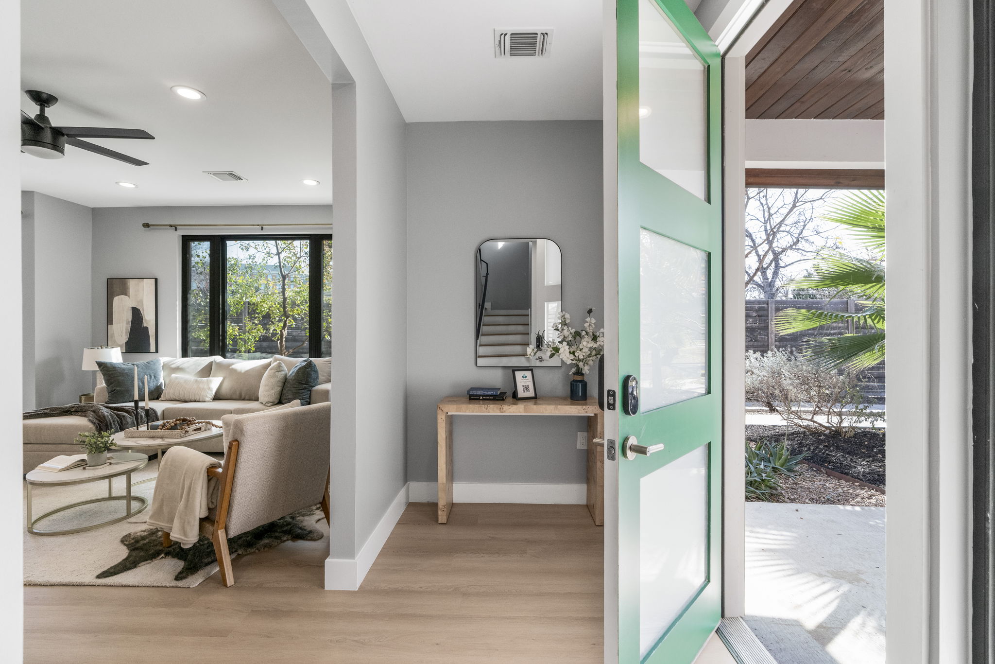 3612 Thompson Street, Unit 1 Austin, TX 78702 - Photo 5 of 40