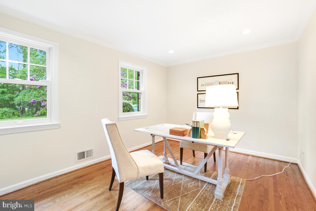 11321 Marcliff Road North Bethesda, MD 20852 - Photo 19 of 48 a view of a dining room with furniture and a window