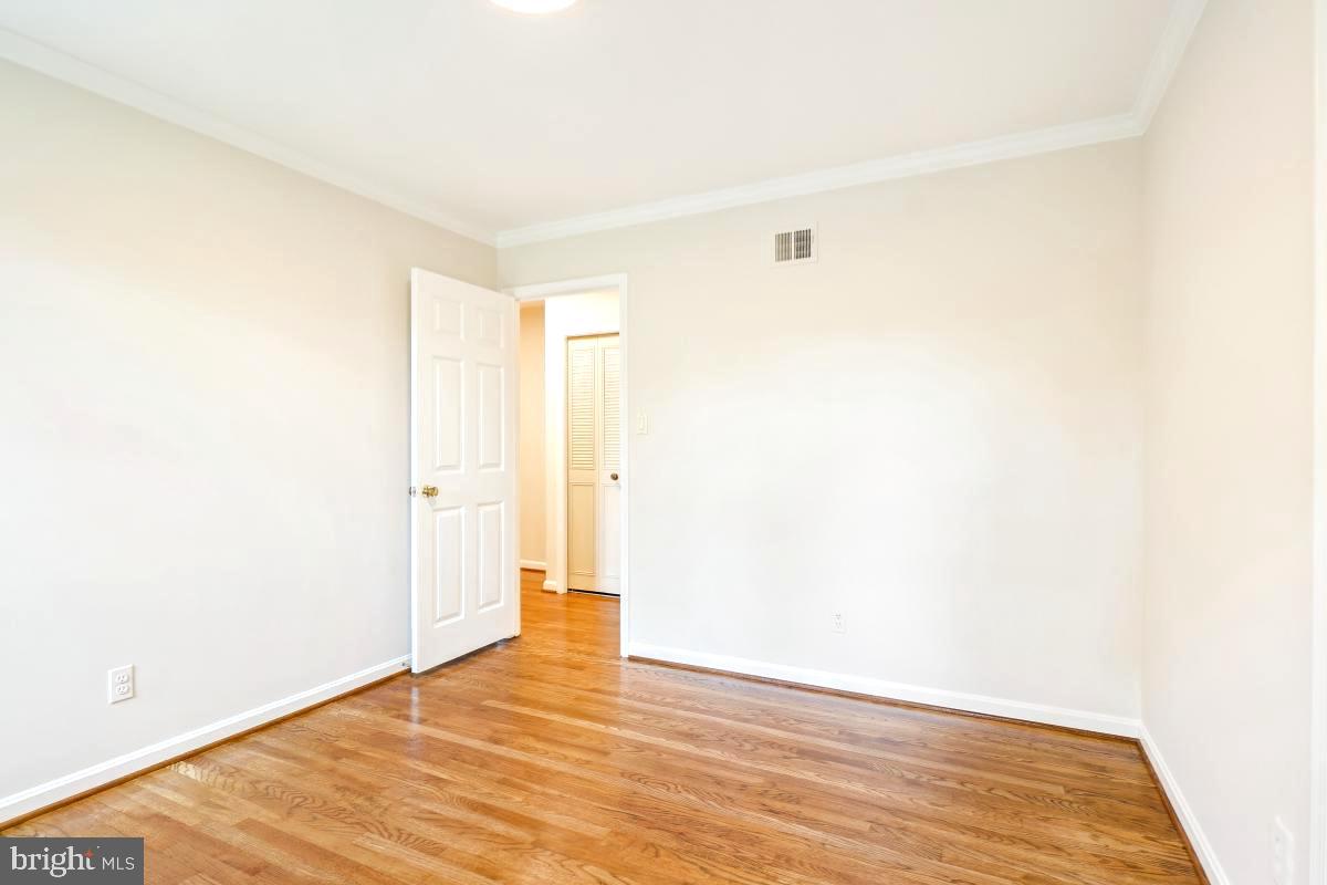 11321 Marcliff Road North Bethesda, MD 20852 - Photo 21 of 48 a view of an empty room