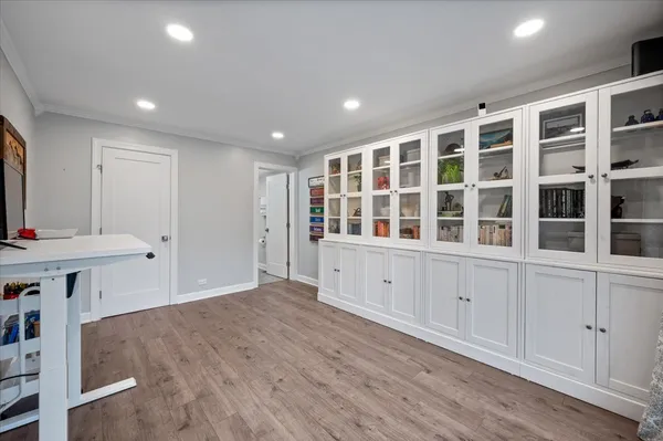 $299,000 | 1711 Northfield Square, Unit A, Northfield, IL 60093