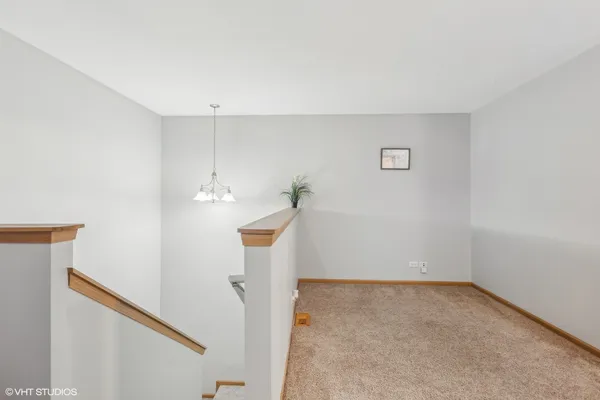 $2,500 | 2531 Congress Avenue, Unit 2531, Aurora, IL 60503