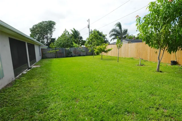 a view of an outdoor space and a yard