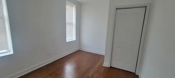 $1,700 | 930 West Belmont Avenue, Unit 205, Chicago, IL 60657