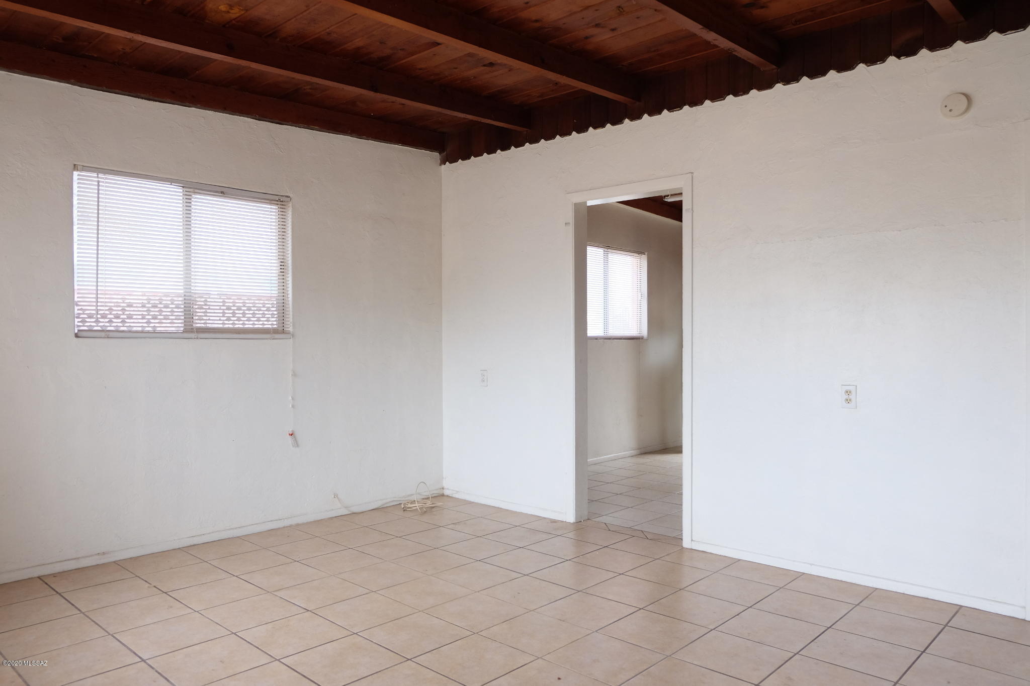 3425 East Lind Road Tucson, AZ 85716 - Photo 9 of 26