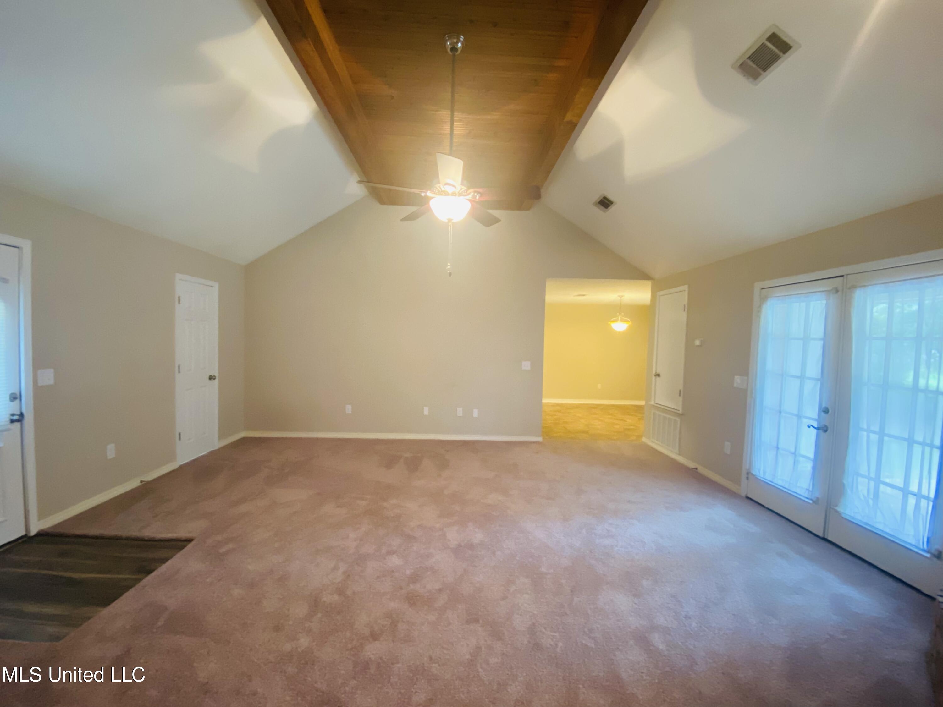254 Lake Dockery Road Byram, MS 39272 - Photo 5 of 24 AA6E3F37-F207-4601-96EF-902934CD04CF