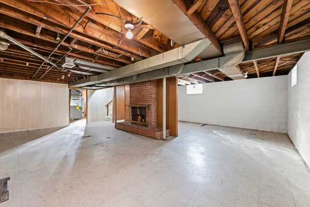 $139,900 | 19720 Woodside Street, Harper Woods, MI 48225