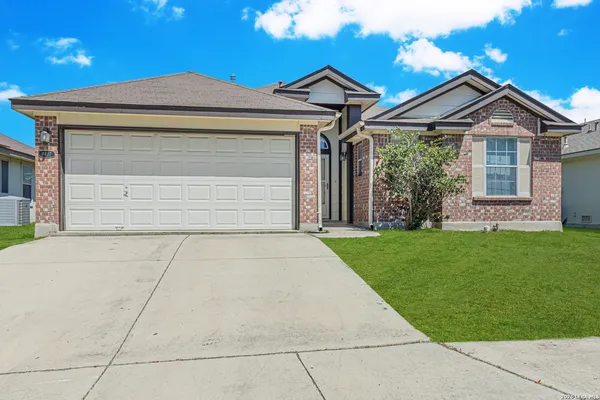 $1,665 | 8407 Whitebrush, Converse, TX 78109