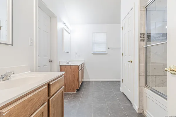 $1,665 | 8407 Whitebrush, Converse, TX 78109