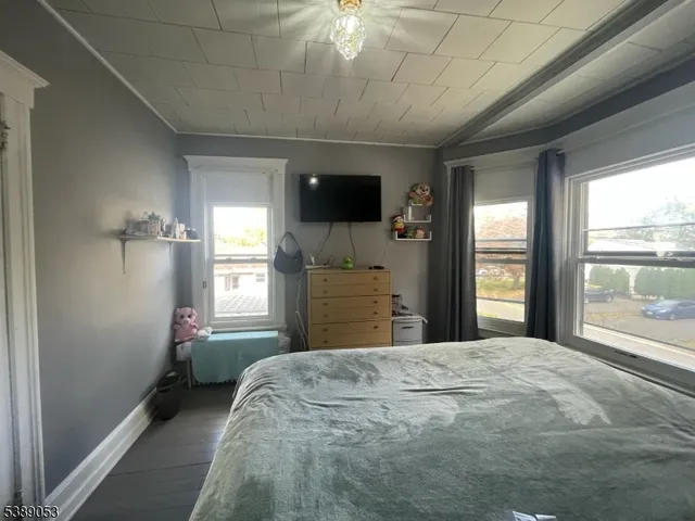 $535,000 | 206 Bathgate Avenue, South Bound Brook, NJ 08880