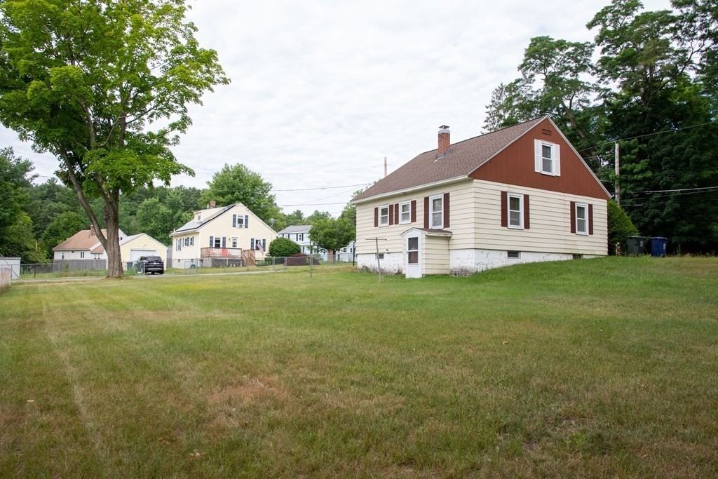 114 Varnum Road Dracut, MA 01826 - Photo 2 of 13 Gallery Image 2