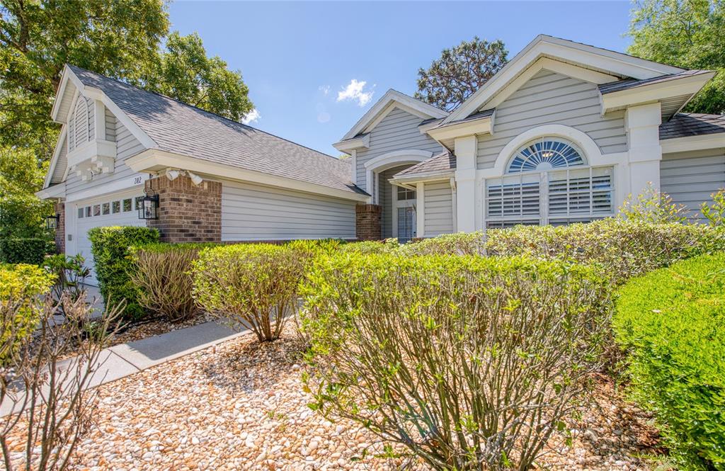 2182 Trevor Road Palm Harbor, FL 34683 - Photo 4 of 61