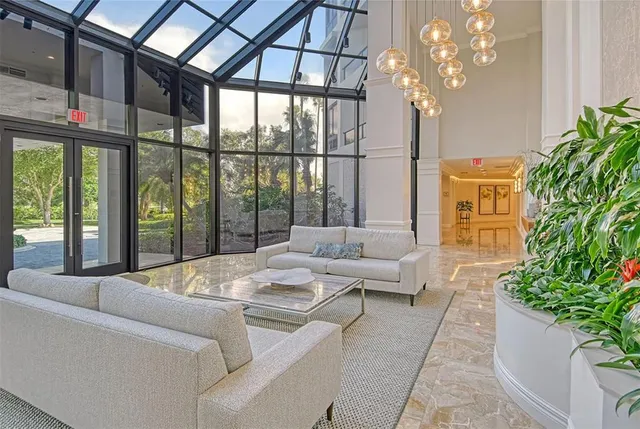 $2,495,000 | 545 Sanctuary Drive, Unit B305, Longboat Key, FL 34228