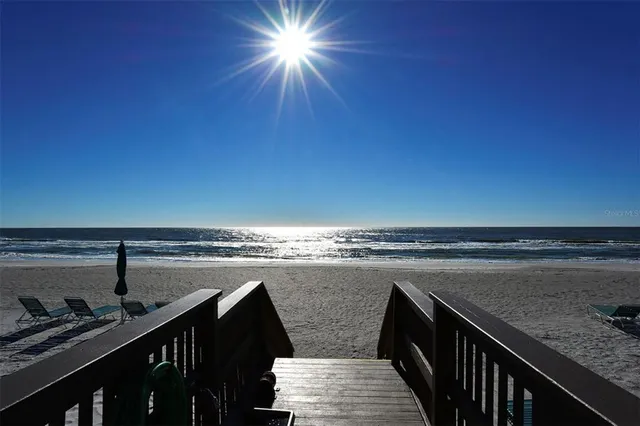 $2,495,000 | 545 Sanctuary Drive, Unit B305, Longboat Key, FL 34228