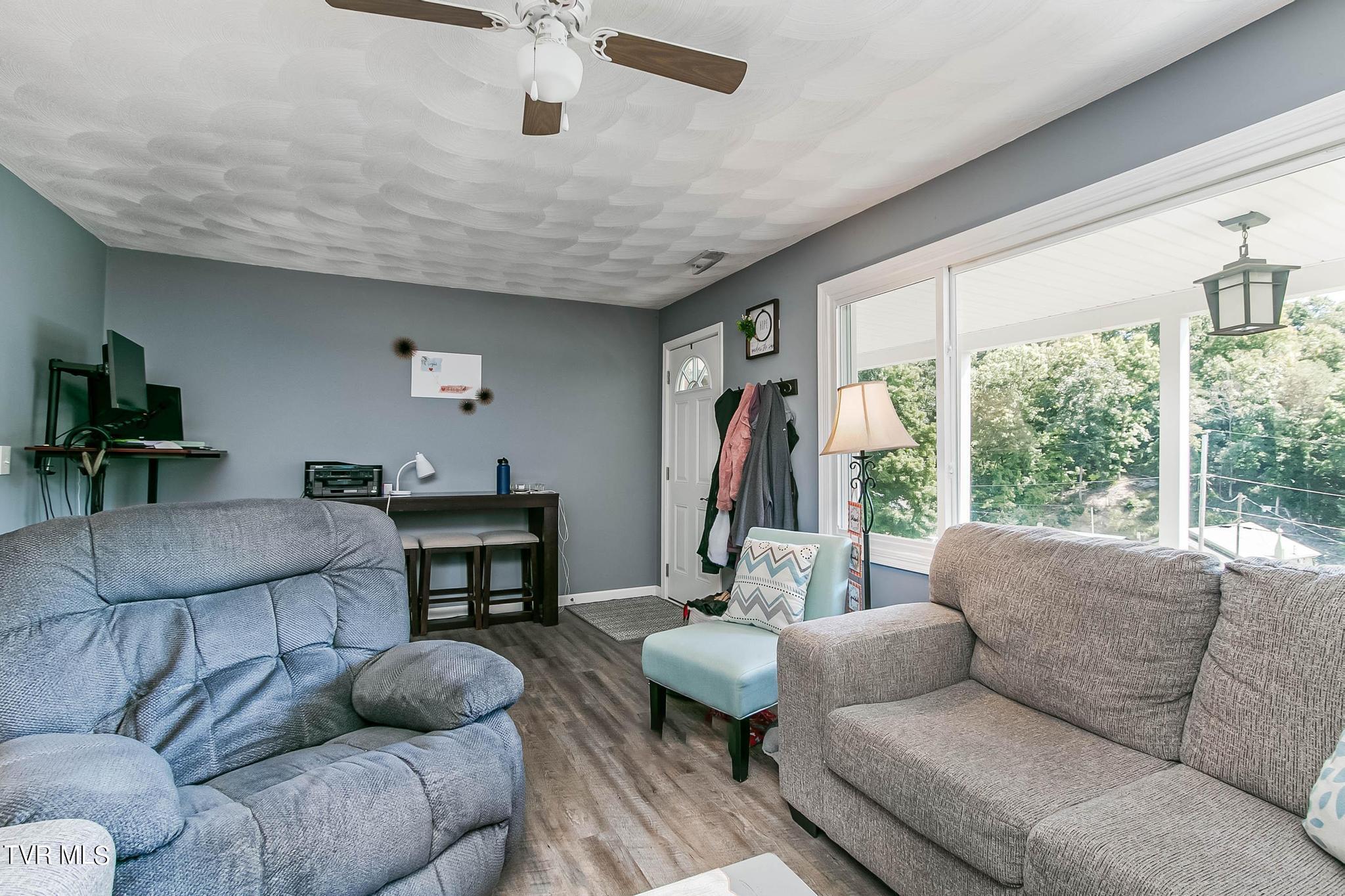 4176 Ridge Road Kingsport, TN 37660 - Photo 10 of 45 9