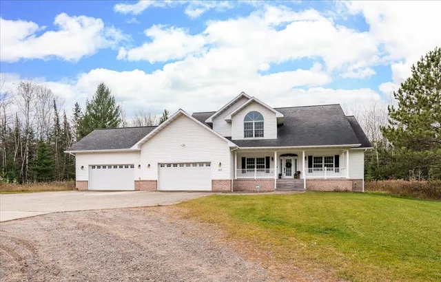$749,900 | 1517 Mayon Way, Cloquet, MN 55720