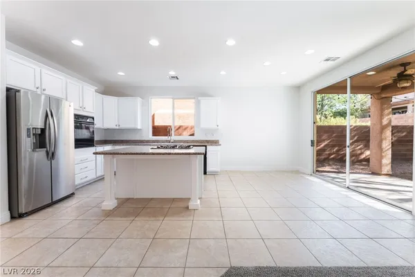 $3,150 | 561 Tecate Valley Street, Las Vegas, NV 89138