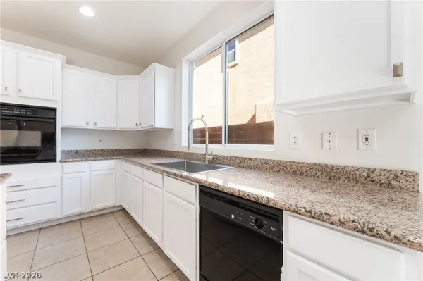 $3,150 | 561 Tecate Valley Street, Las Vegas, NV 89138