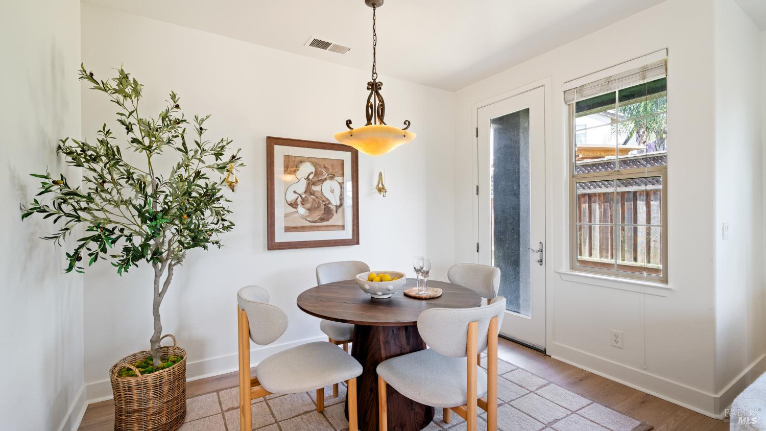 1436-1438 Trombetta Street Santa Rosa, CA 95407 - Photo 12 of 34