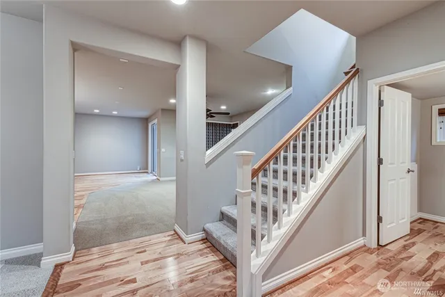 $4,250 | 6455 193rd Place Northeast, Redmond, WA 98052