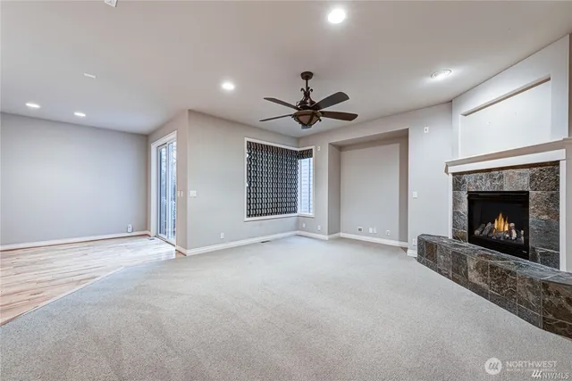 $4,250 | 6455 193rd Place Northeast, Redmond, WA 98052