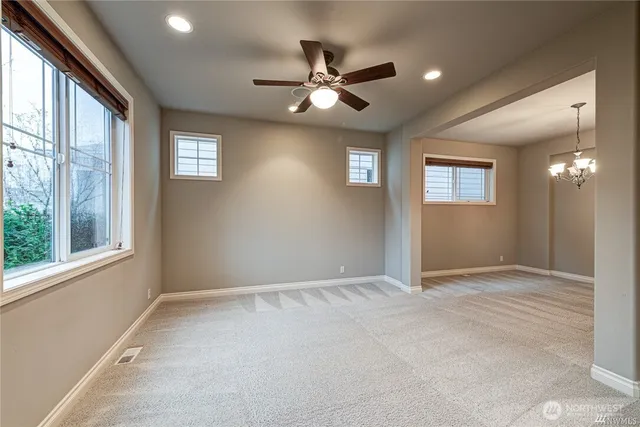 $4,250 | 6455 193rd Place Northeast, Redmond, WA 98052