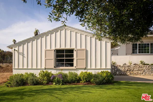 $2,999,999 | 14929 Whitfield Avenue, Pacific Palisades, CA 90272