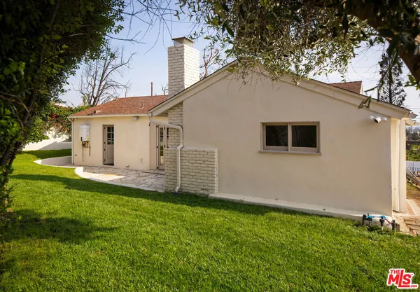 $2,999,999 | 14929 Whitfield Avenue, Pacific Palisades, CA 90272