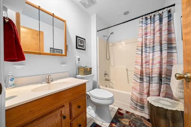 $747,000 | 203 Northwest Highway 441, Micanopy, FL 32667