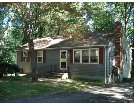 5 Saddleback Hill Road Bellingham, MA 02019 - Photo 3 of 6 Gallery Image 3